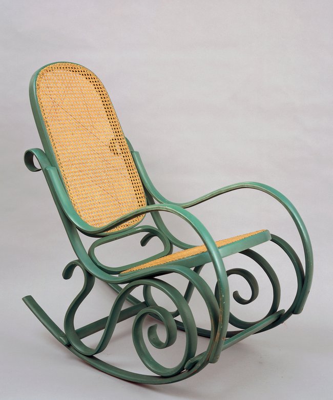 Thonet Wiener Geflecht Schaukelstuhl Thonet Wiener Geflecht Schaukelstuhl