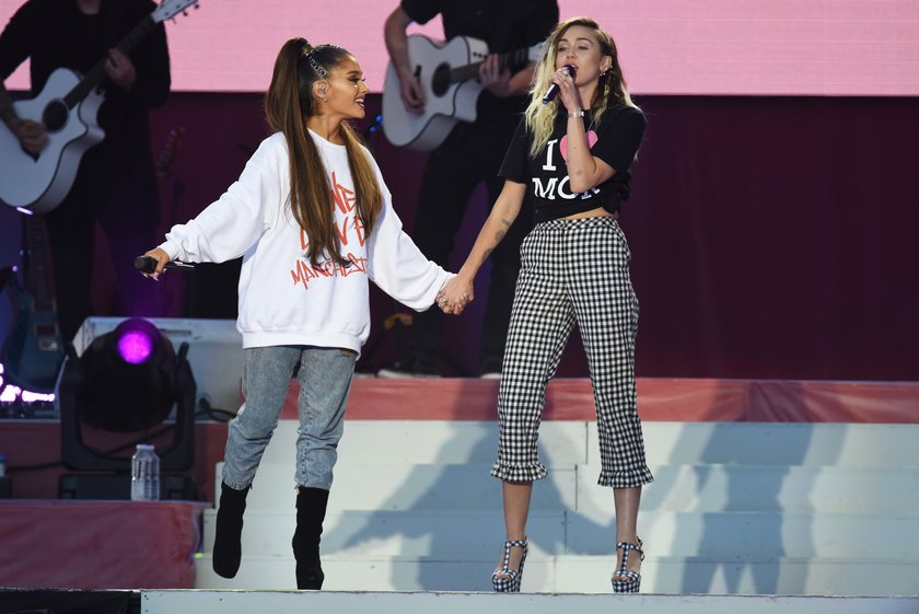 Ariana Grande Miley Cyrus